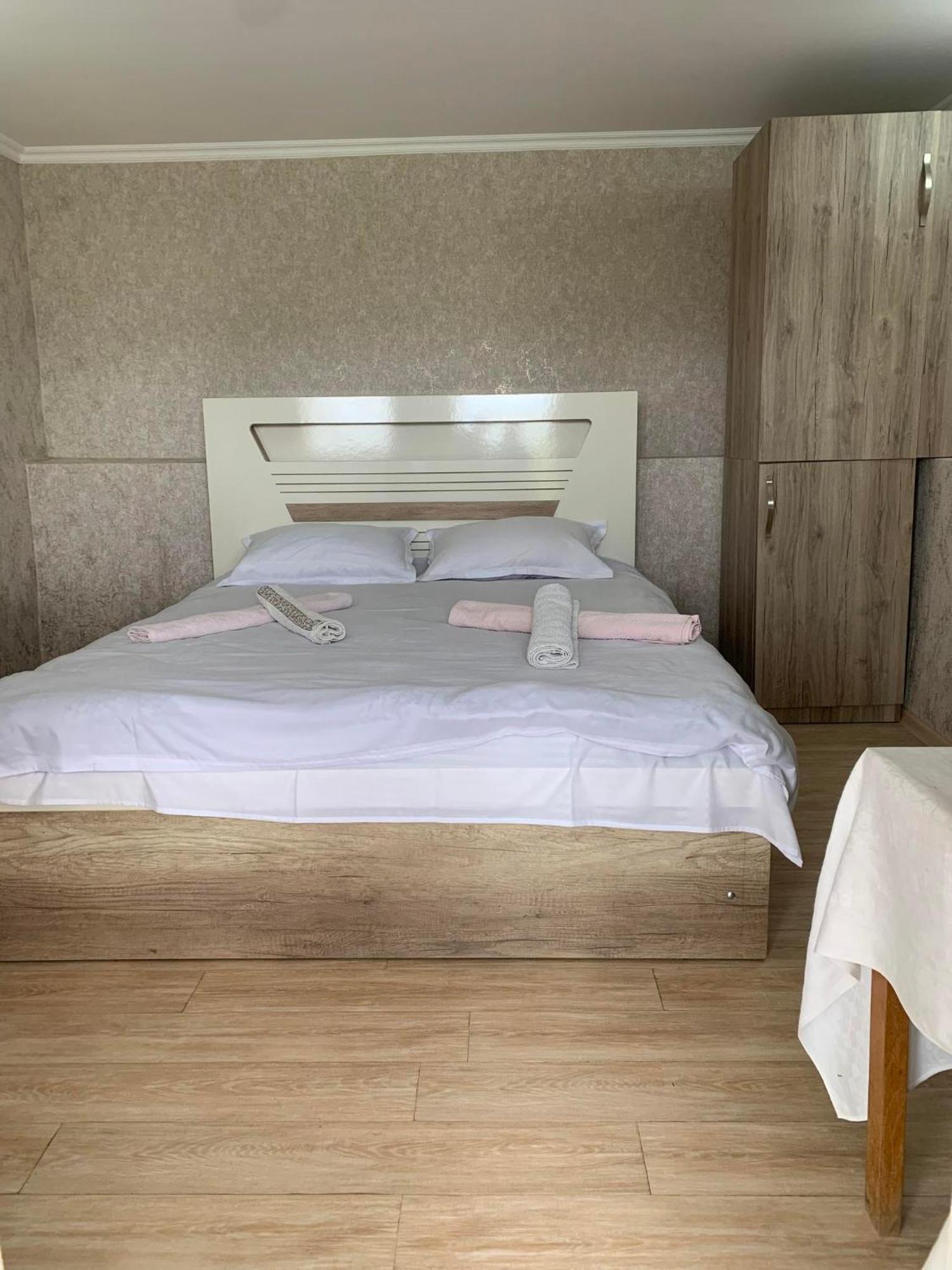 Hotel Tsivi Tba Ckaltubo Zewnętrze zdjęcie